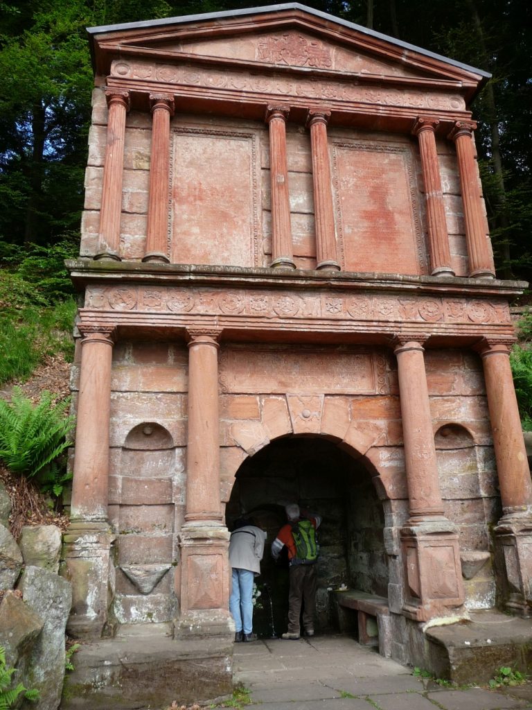 Der Elisabethbrunnen bei Schröck als Ausgangspunkt unserer Wallfahrt